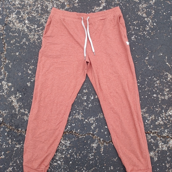 Vuori Performance Joggers bundle of 2 - Picture 6 of 9
